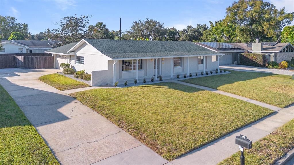 812 ARLINGTON BOULEVARD
