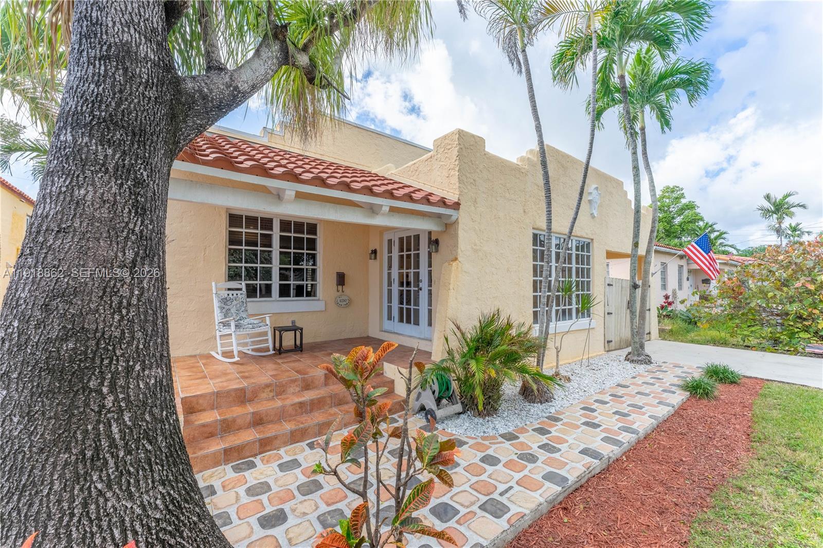 4250 SW 10th St, Miami FL 33134