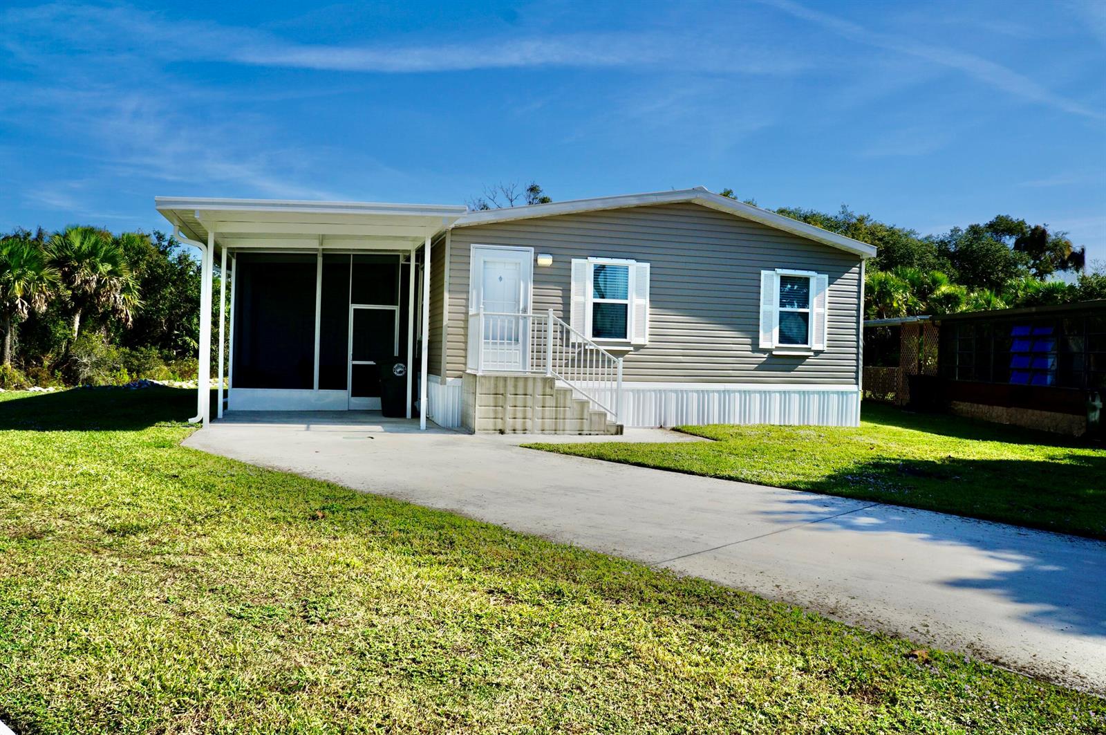 325 Mockingbird Avenue, Fort Pierce FL 34982