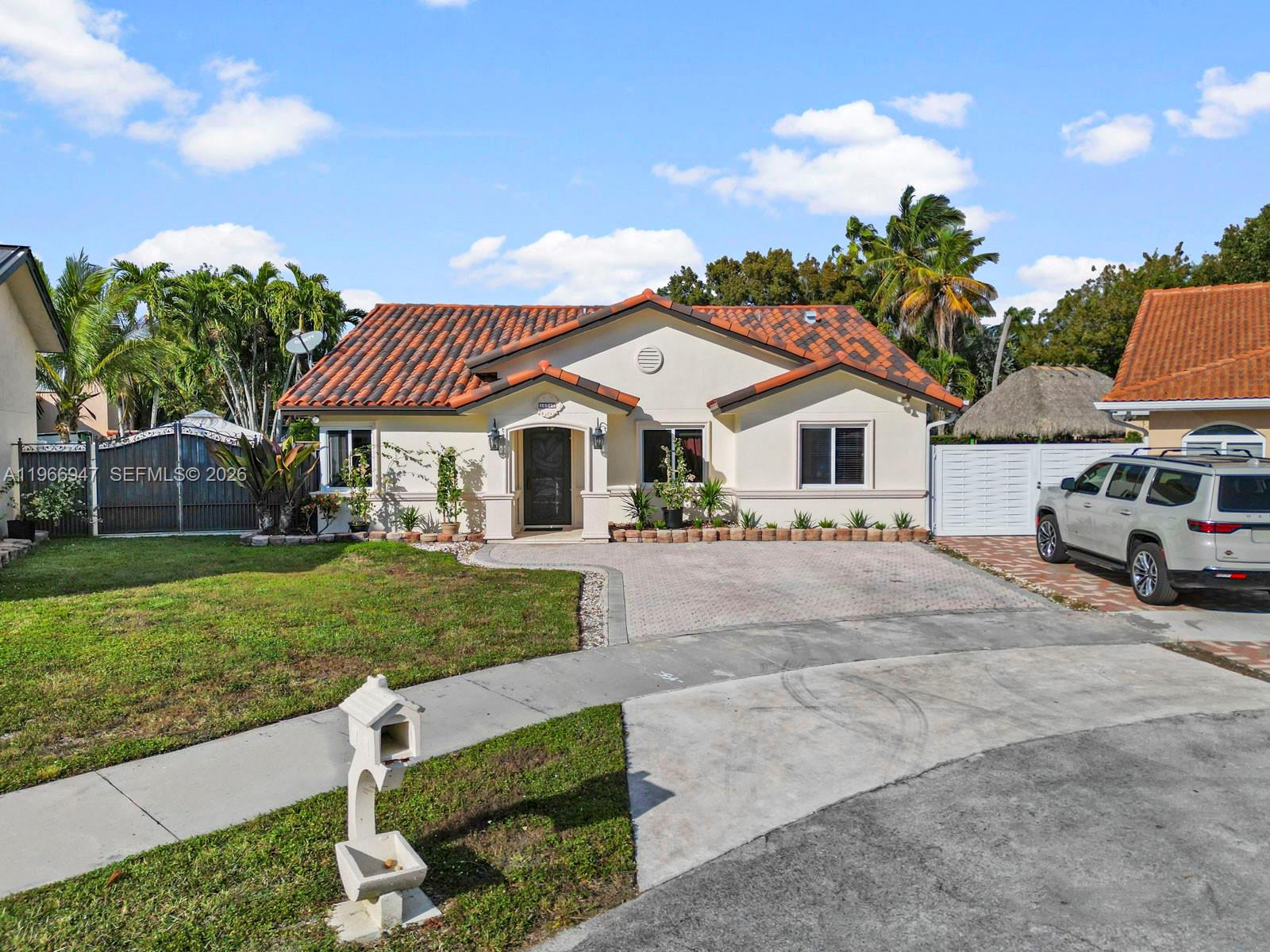 15715 SW 76th Ter, Miami FL 33193