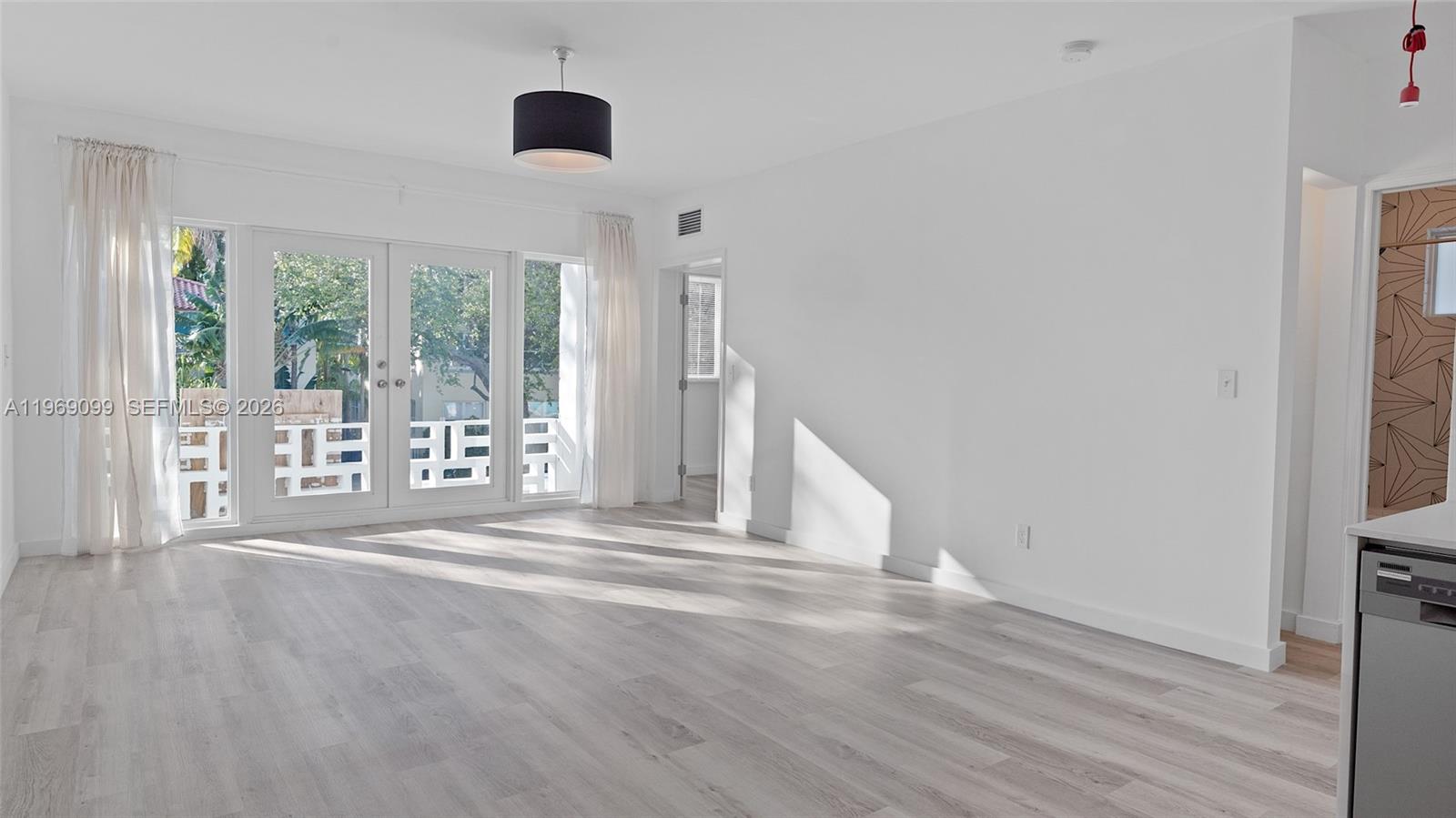 1561 Jefferson Avenue, Miami Beach FL 33139
