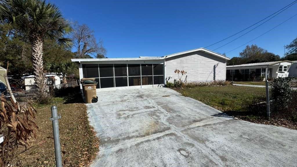 15317 OLD CHISHOLM TRAIL, EUSTIS, FL — photo 3 of 30