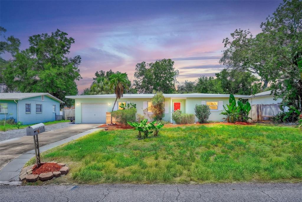 14079 VICTORIA ROAD