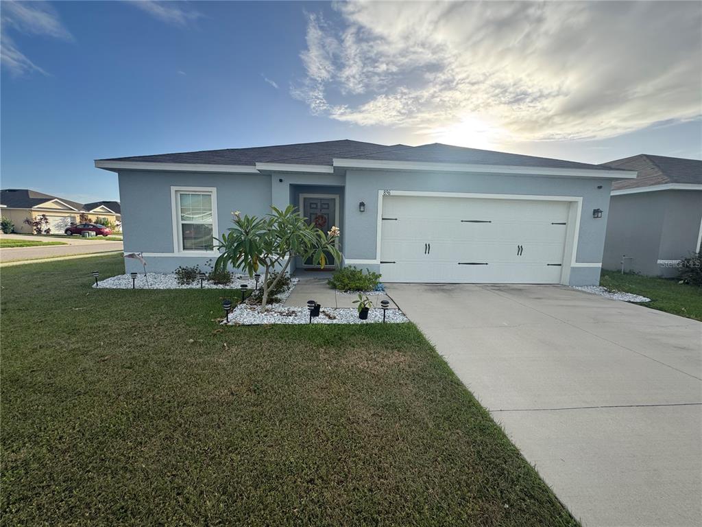 896 EAGLE ROCK TERRACE
