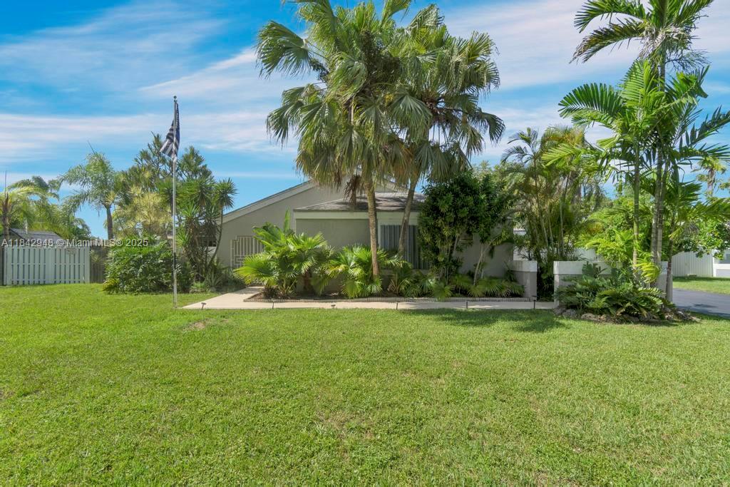 15391 SW 155th Ter, Miami FL 33187