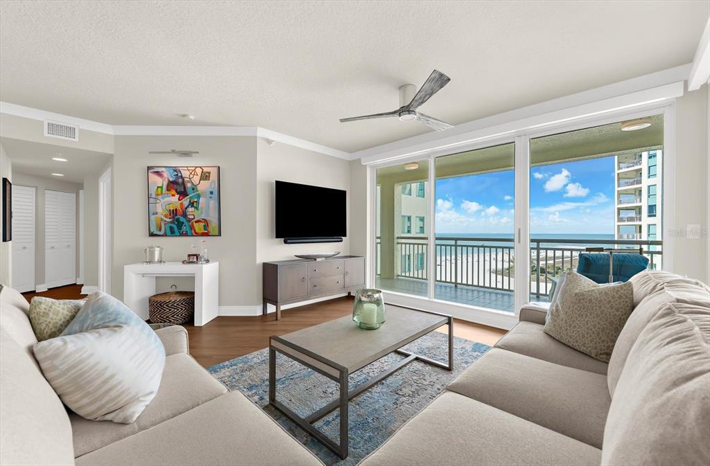 1180 GULF BOULEVARD UNIT 1504, CLEARWATER, FL — photo 4 of 30