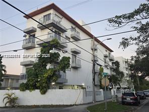 2389 NW 26th St # 2B, Miami FL 33142
