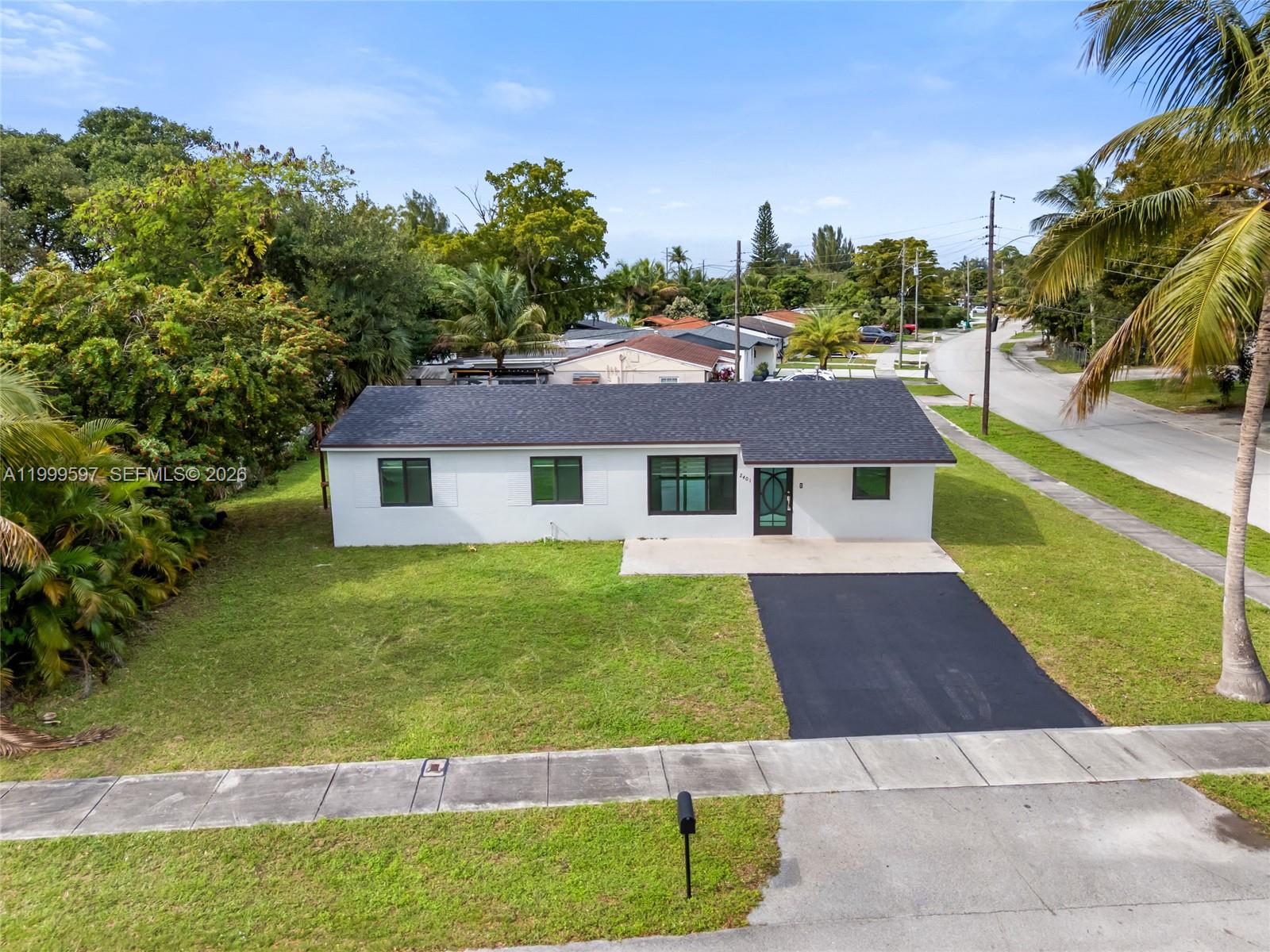 2401 SW 45th Ave, Fort Lauderdale FL 33317