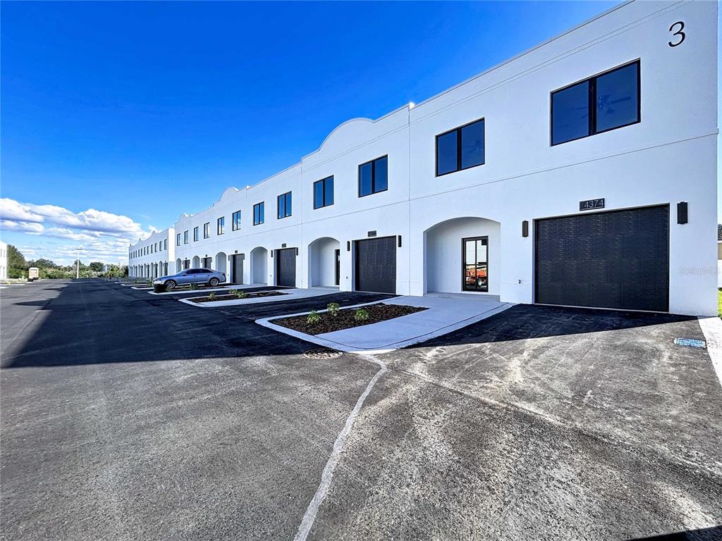 4364 CAMBIO GARDENS COURT