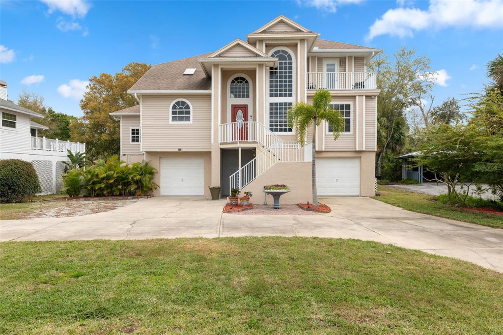 3114 BLUFF BOULEVARD, HOLIDAY, FL — photo 2 of 30