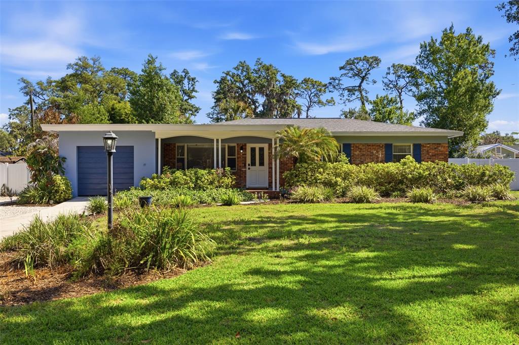 308 LIVE OAK AVENUE