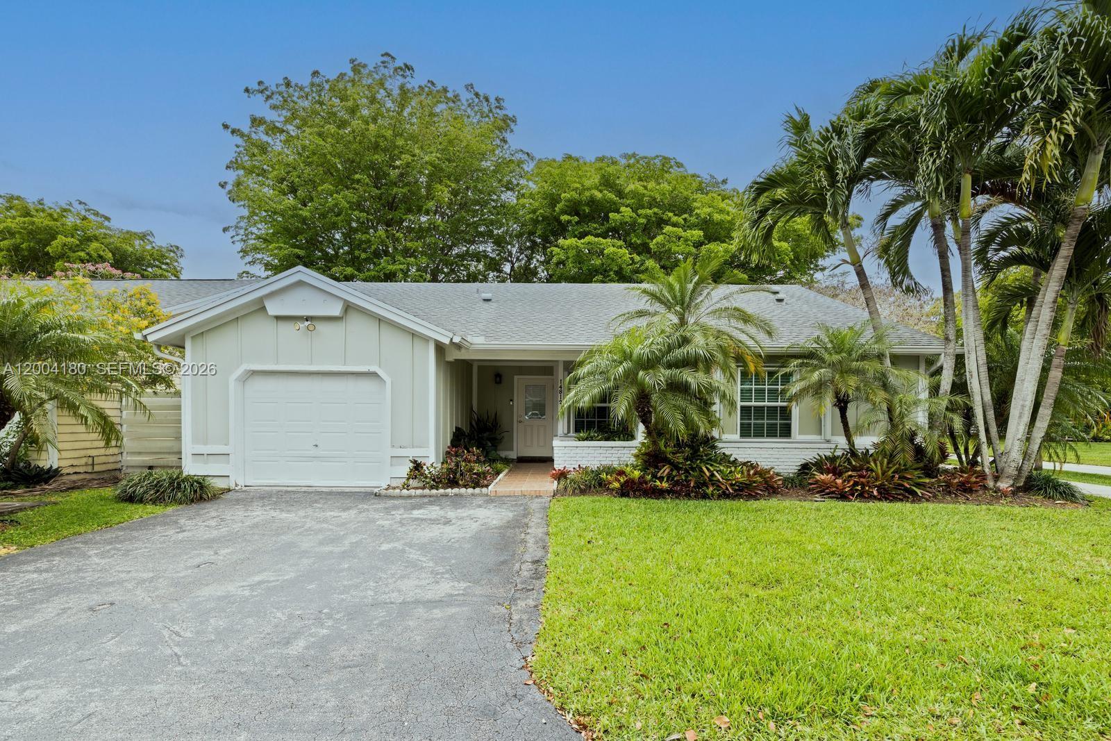 14812 SW 140th Pl, Miami FL 33186