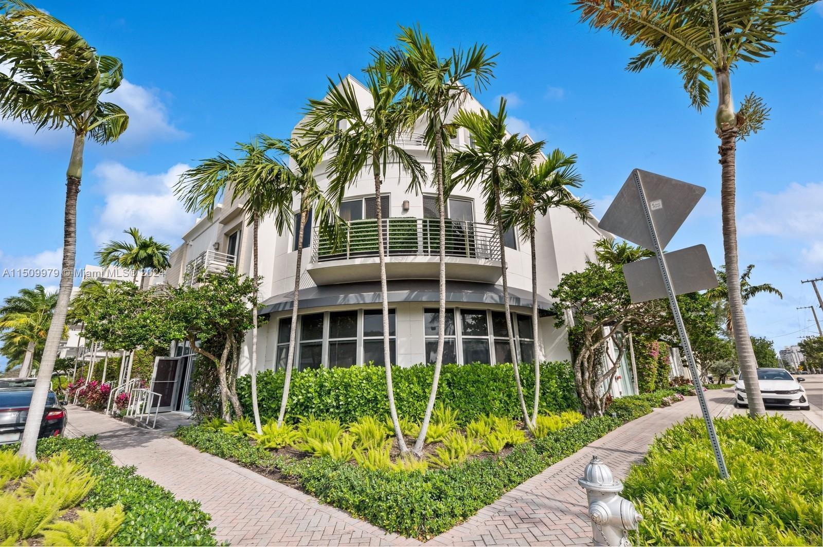 111 SE 2nd Street # 201, Delray Beach FL 33444