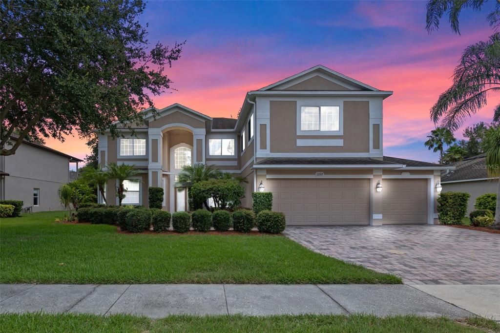 1097 HARMONY LANE