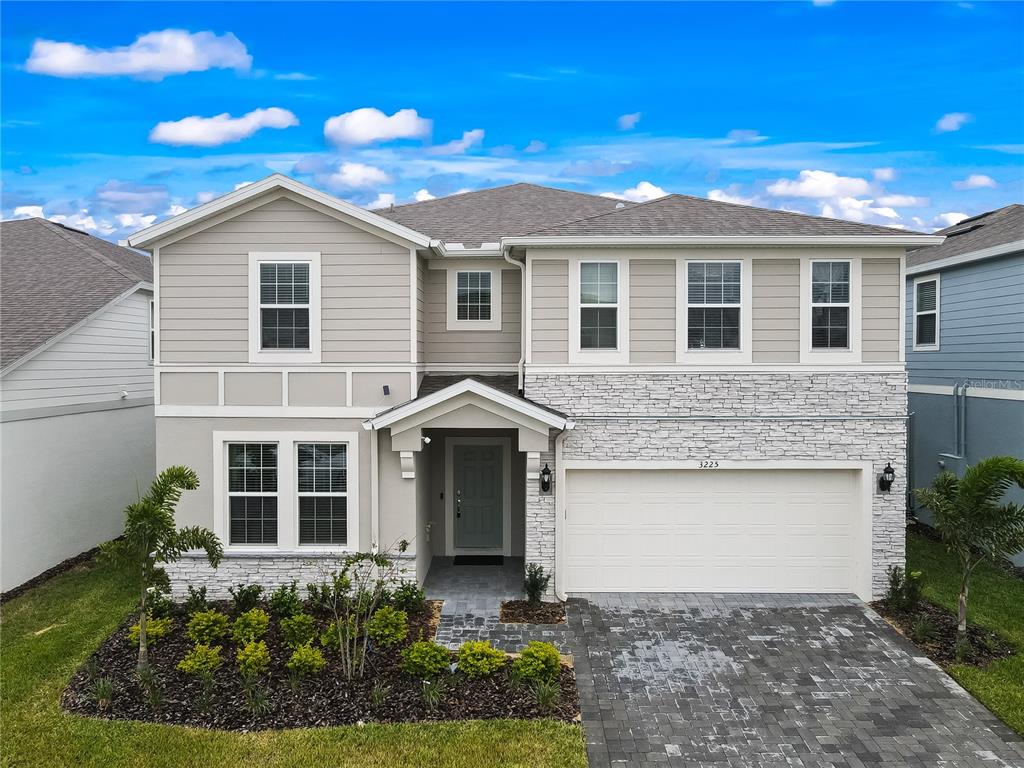 3225 LILAC WAY