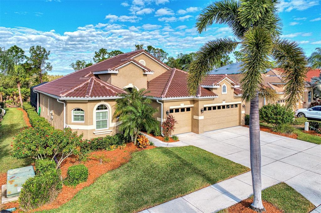 1221 CREEK NINE DRIVE