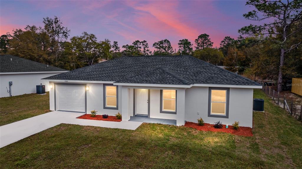 146 SW TREE TOP ROAD