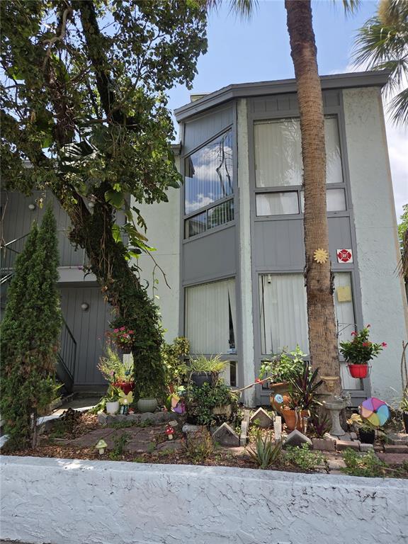 4326 AQUA VISTA DRIVE UNIT 10E