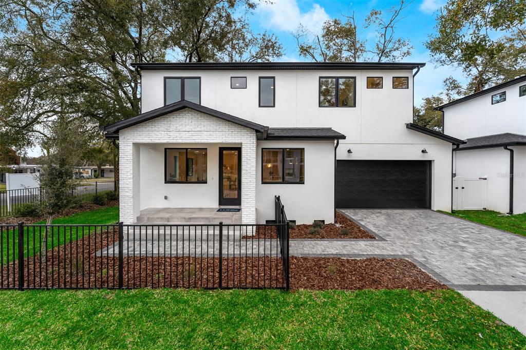405 CALHOUN PLACE