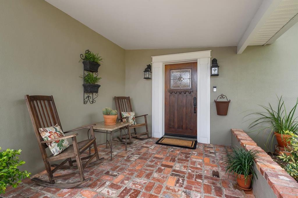 1718 MEREDITH LANE, BELLEAIR, FL — photo 4 of 30
