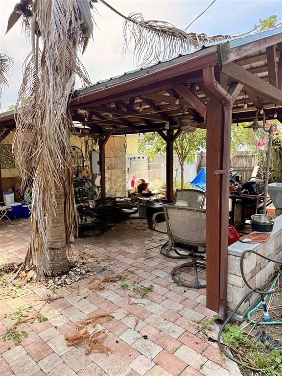 680 CONRAD ROAD, VENICE, FL — photo 3 of 3
