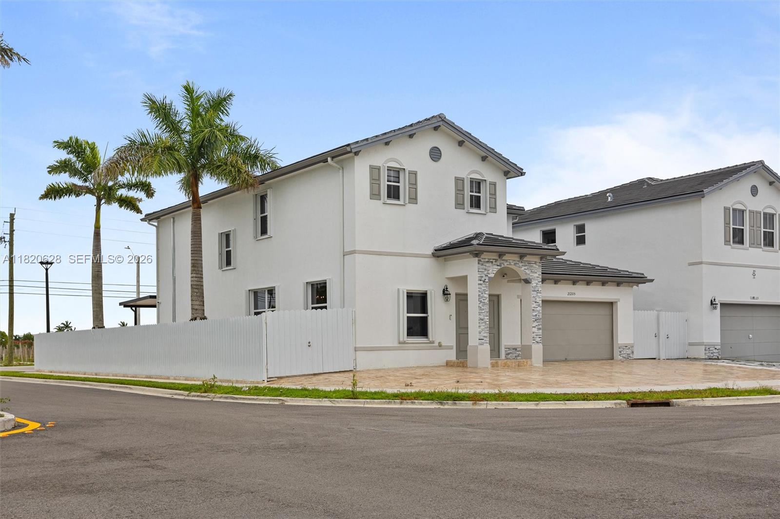 21205 SW 127th Ct, Miami FL 33177