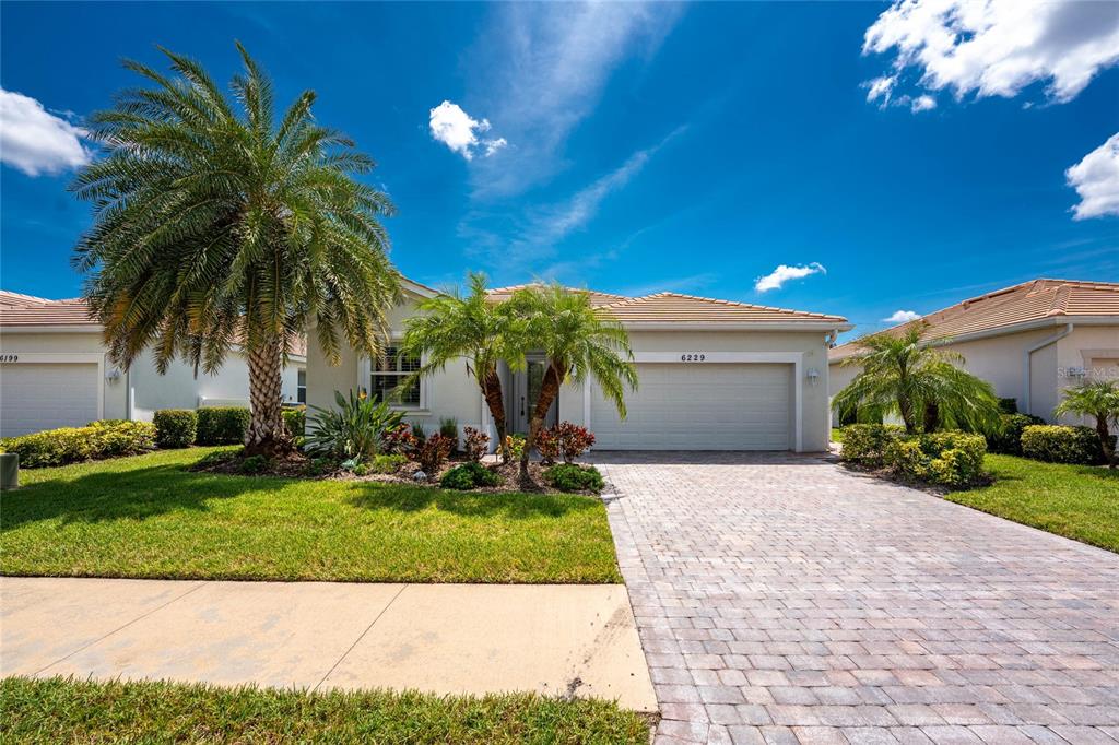 6229 GRAND CYPRESS BOULEVARD