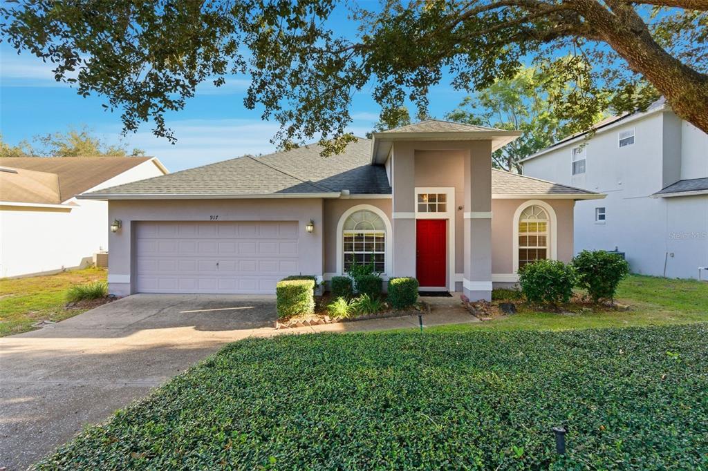917 HILLY BEND DRIVE