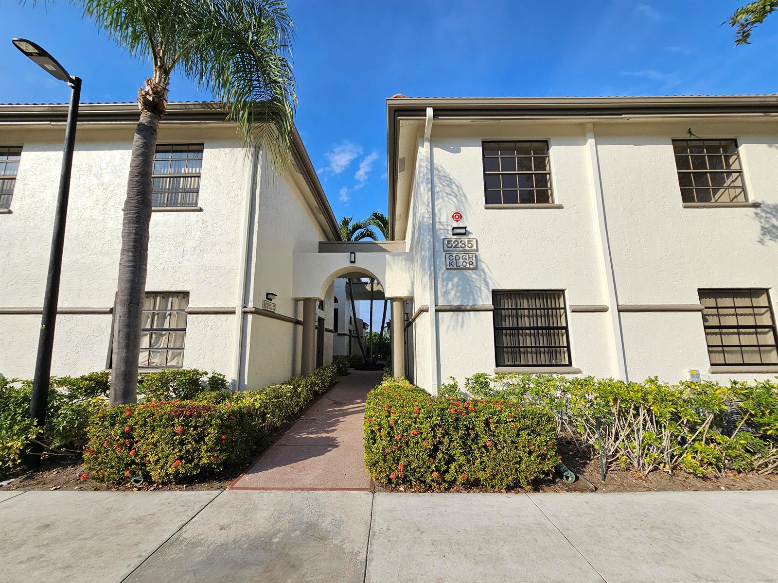 5235 Europa Drive # O, Boynton Beach FL 33437
