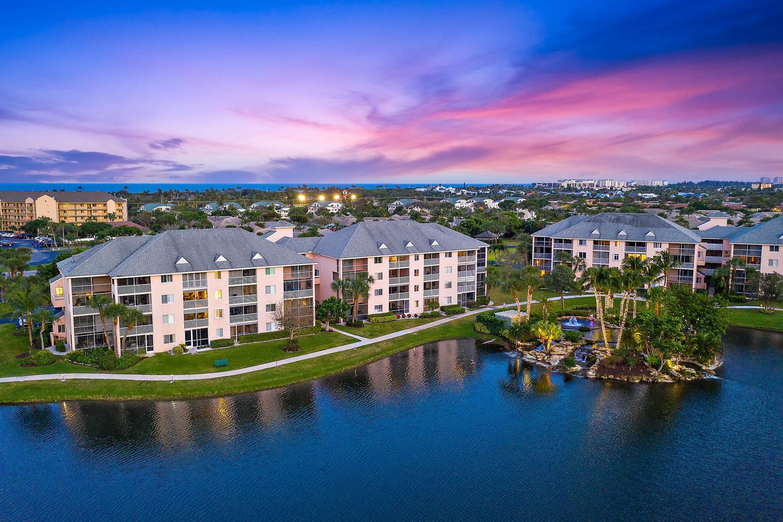 353 S US Hwy 1 # f208, Jupiter FL 33477