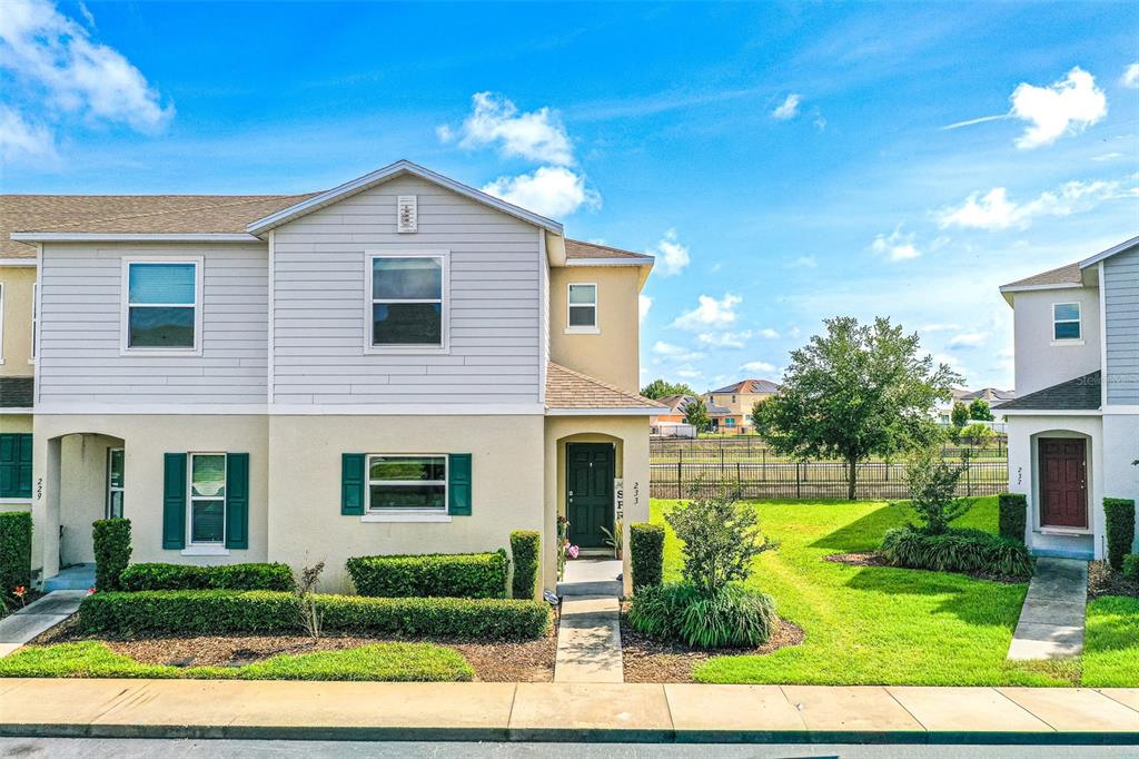 233 PRIMROSE DRIVE