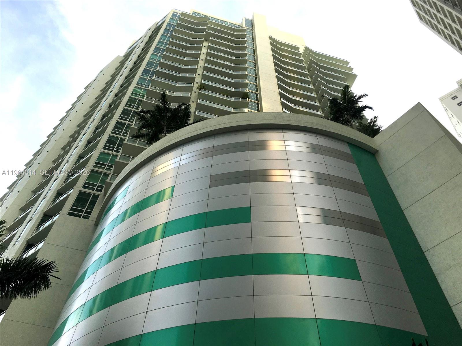 218 SE 14th St # 1504, Miami FL 33131