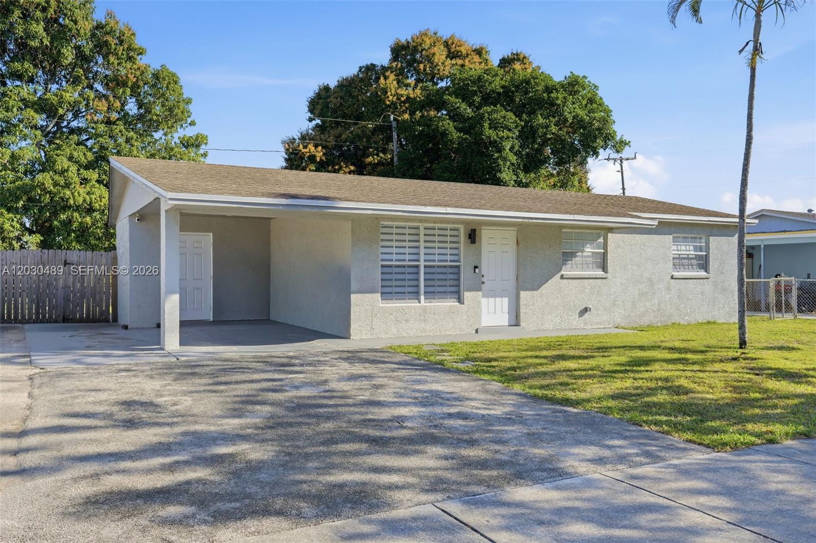 3221 NW 12th Pl, Lauderhill FL 33311