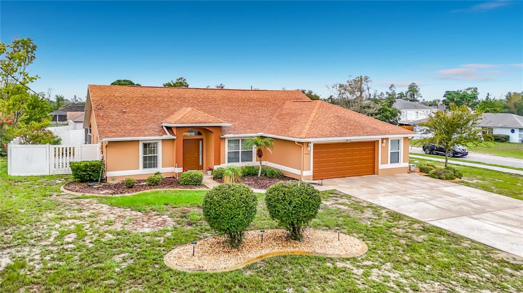 9590 ELGIN BOULEVARD, SPRING HILL, FL — photo 2 of 30