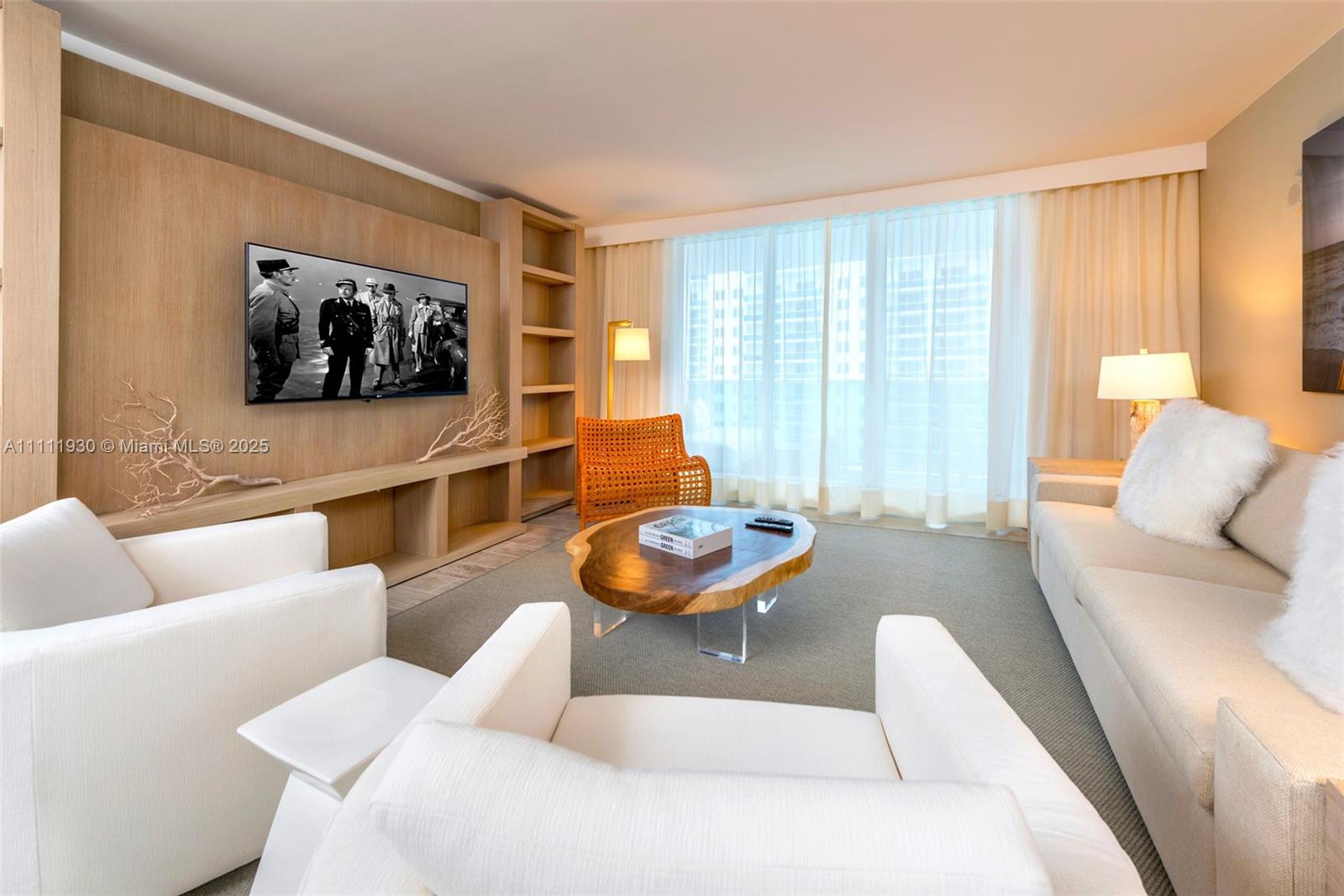 102 24th St # 1106, Miami Beach FL 33139