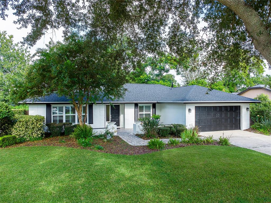 8744 ALEGRE CIRCLE