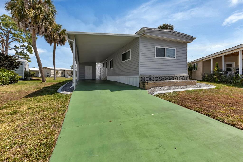 6450 FLORAL COURT