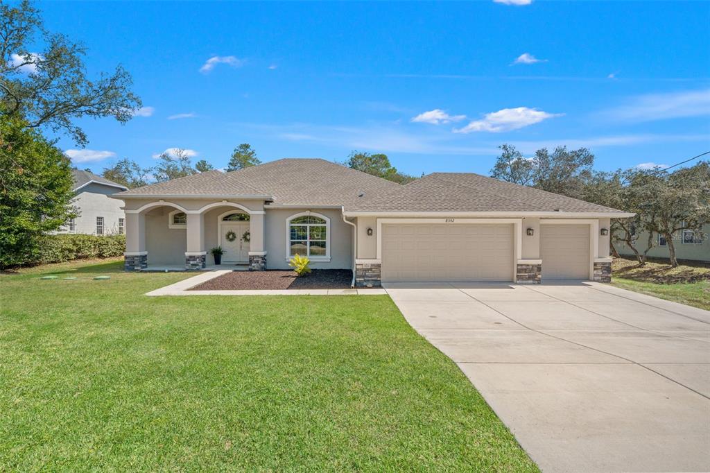 8392 CHRISTOPHER LANE