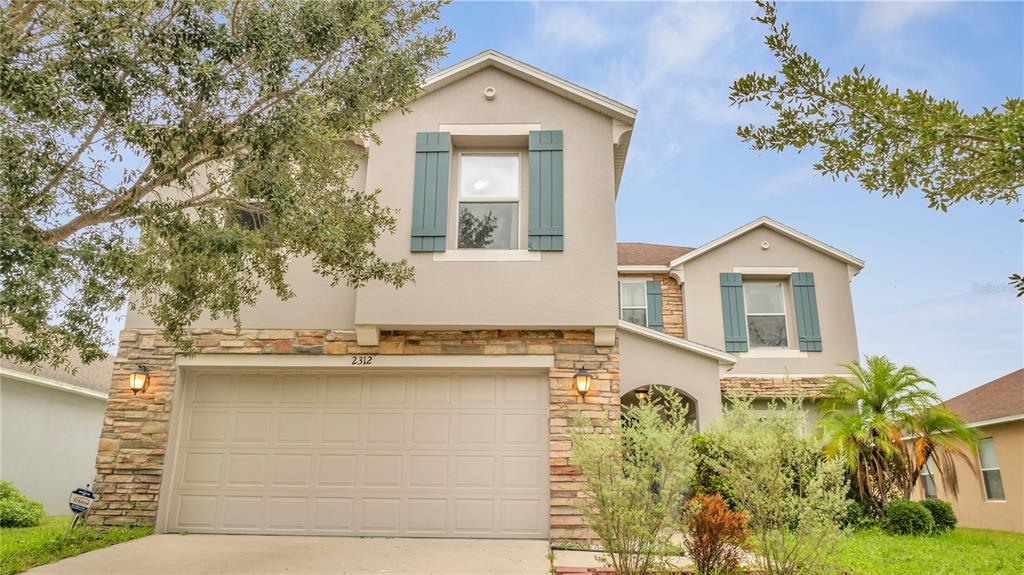 2312 PLANTATION OAK DRIVE