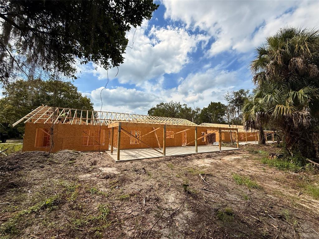 101 YAWN AVENUE, INTERLACHEN, FL — photo 3 of 6