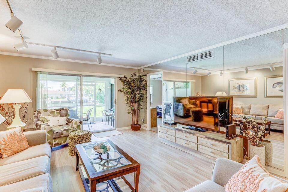 1160 Sugar Sands Boulevard, Singer Island FL 33404