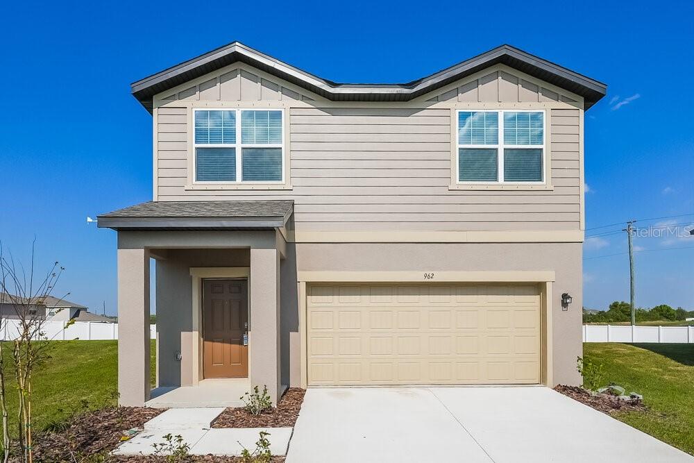 962 KELLY FERN LOOP