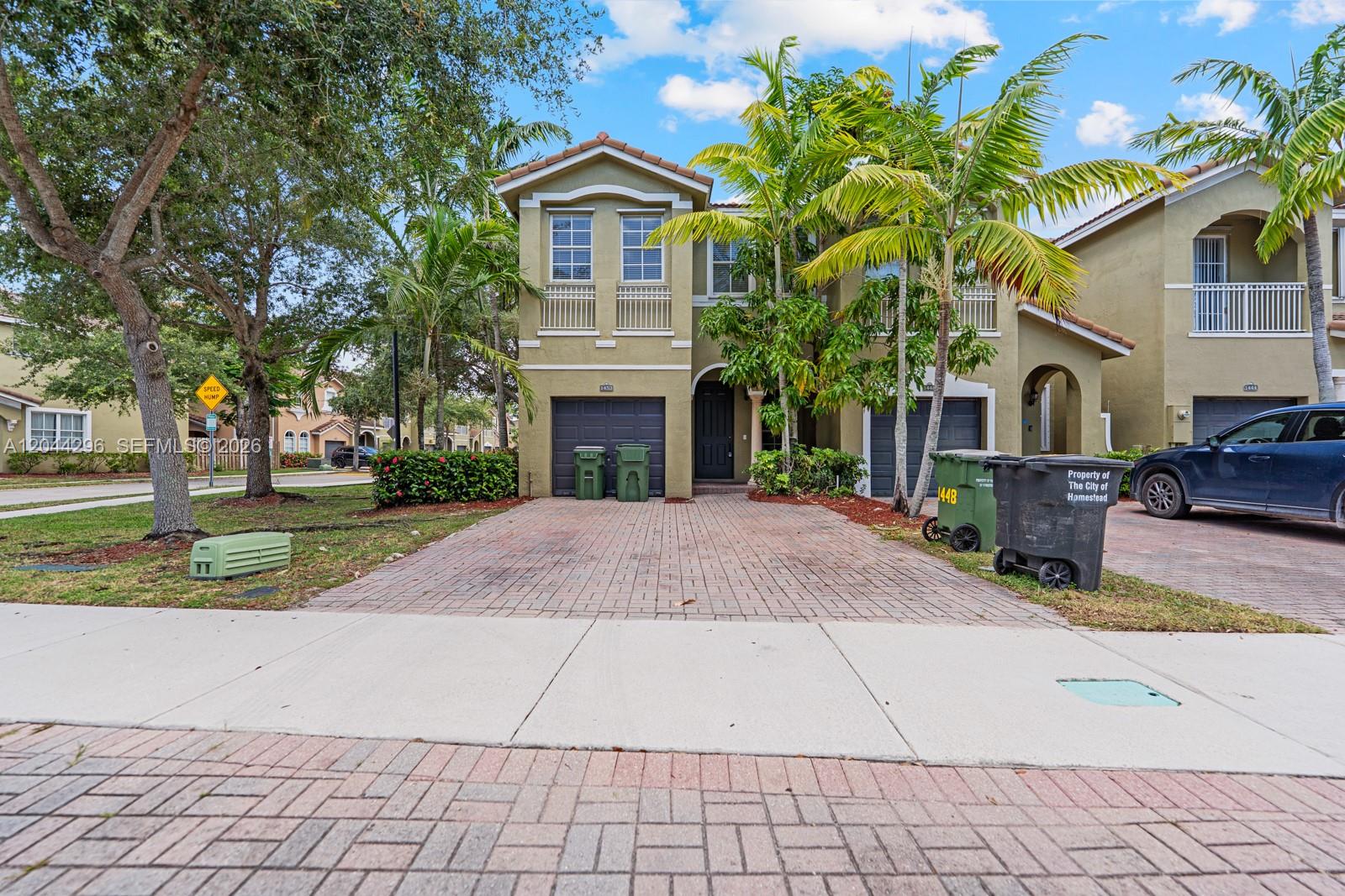 1452 SE 25th Ave, Homestead FL 33035