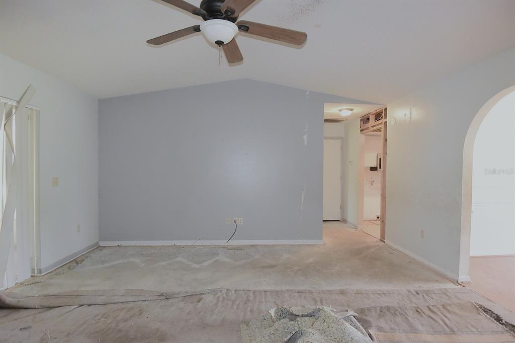 13375 ANGLER STREET, SPRING HILL, FL — photo 5 of 30
