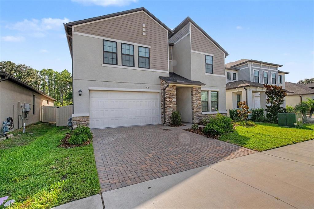 9826 CARABINER WAY, LAND O LAKES, FL — photo 2 of 30