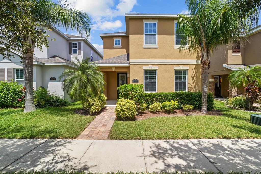15208 AVENUE OF THE ARBORS