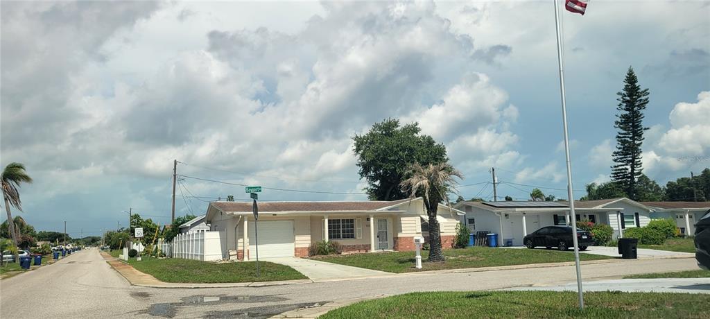 3243 BAYPORT DRIVE