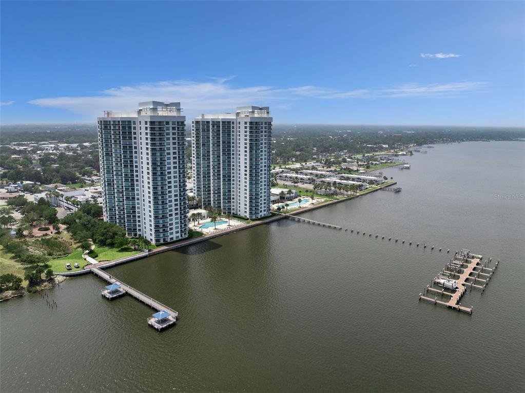 231 RIVERSIDE DRIVE UNIT 702-1