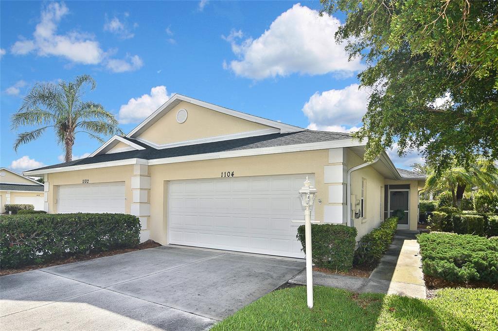 1104 AUBURN COVE CIRCLE