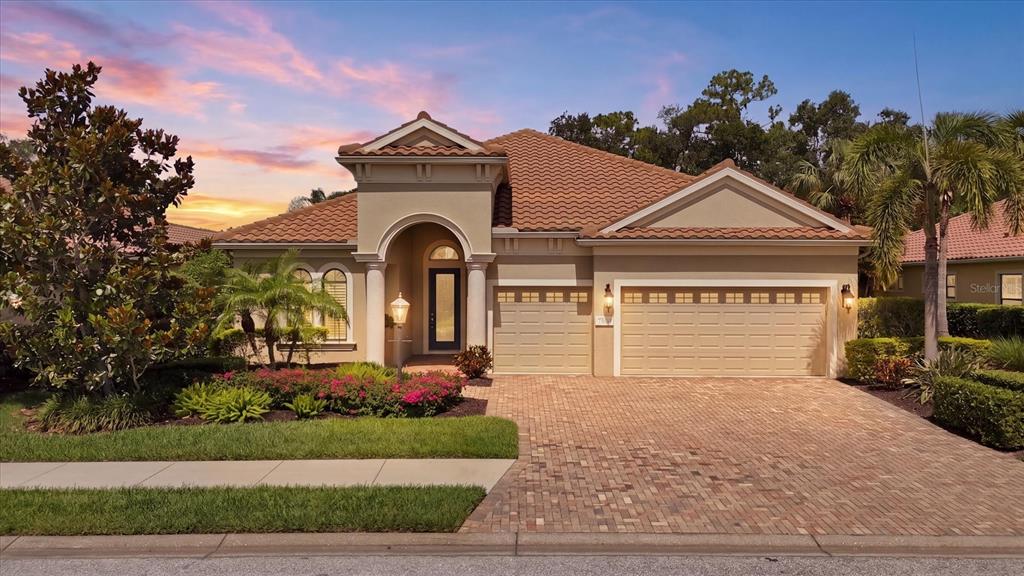 7622 SILVERWOOD COURT
